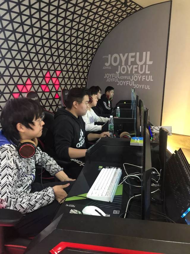 莱昂纳多 莱昂纳多