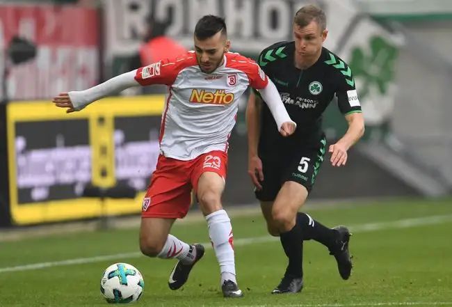 练罗伯托 练罗伯托