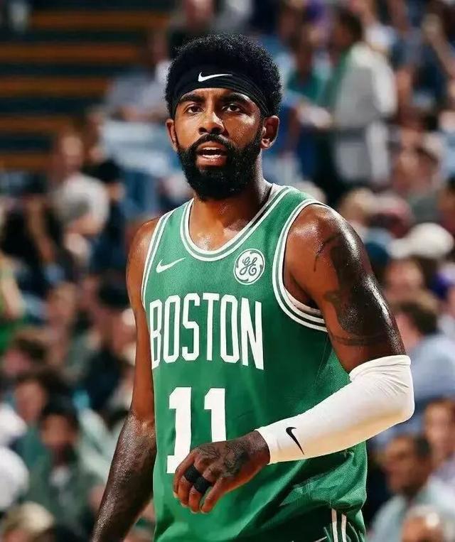 防守端则以 防守端则以