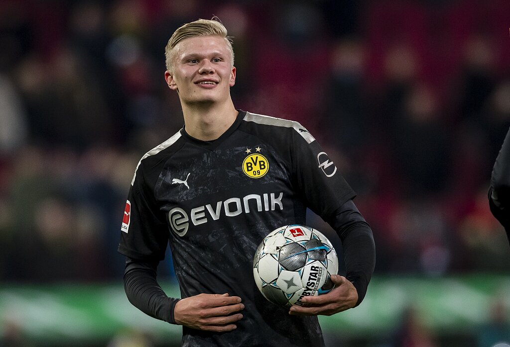 肋部出球 肋部出球