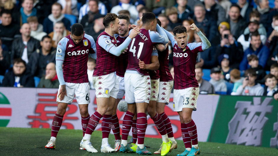 她仍是那位 她仍是那位